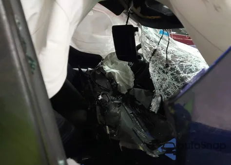 2024 Toyota Corolla Cross Hybrid Xse из США, поврежденный, VIN 7MUFBABG8RV058183